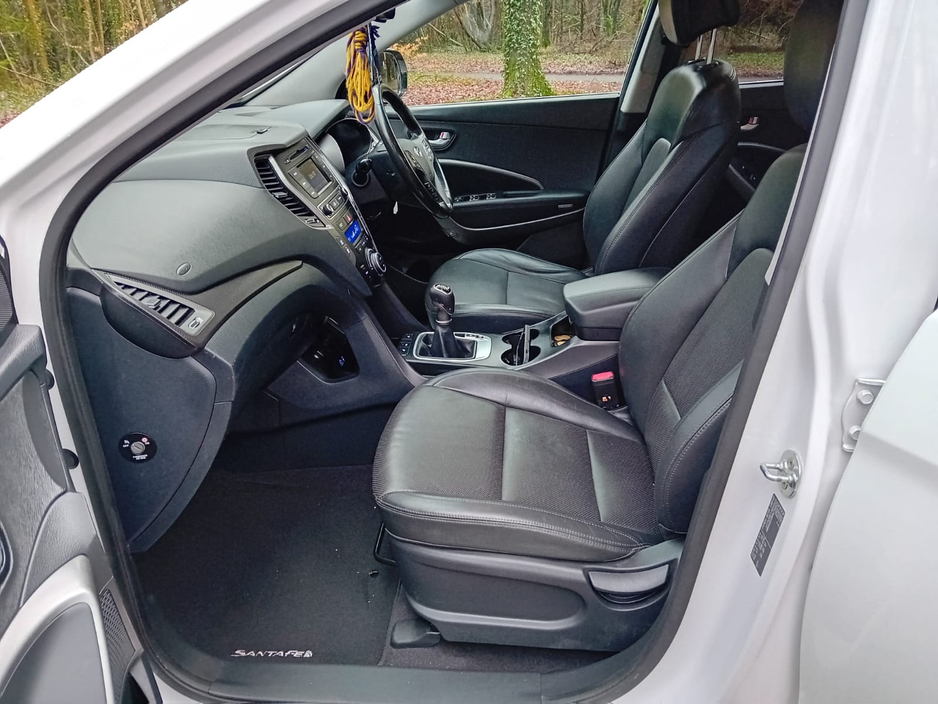 2018 Hyundai Santa Fe 2.2 CRDI EXECUTIVE 4 WD 7 SEATER  @ REDDY2DRIVE LTD €18,850