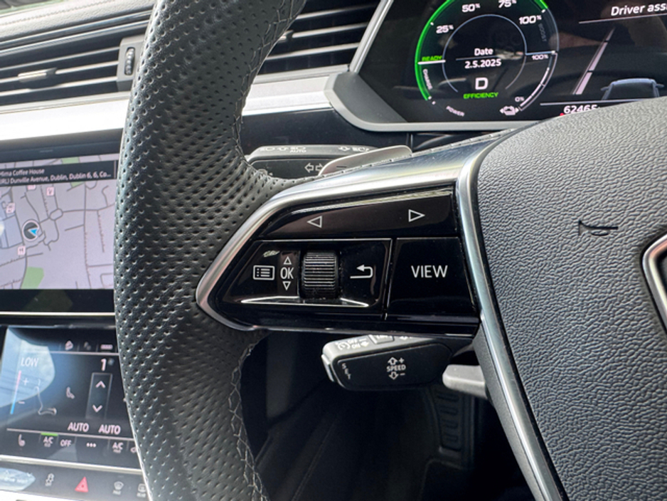 2022 Audi e-tron - image 14