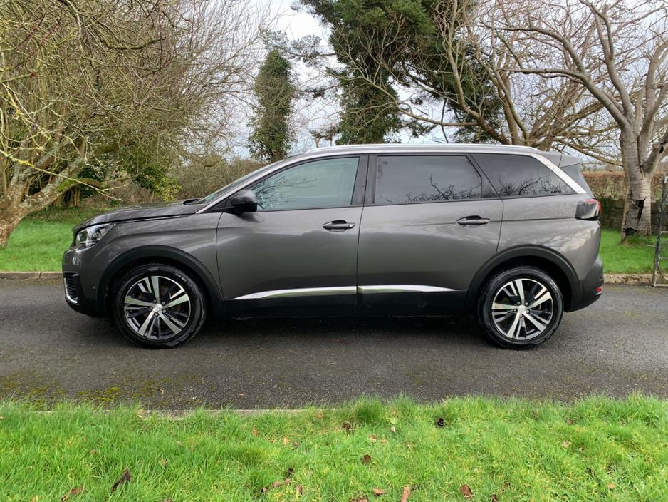 2018 Peugeot 5008 ALLURE 1.6 BLUE HDI 120 4 AUTOMATIC €17,995