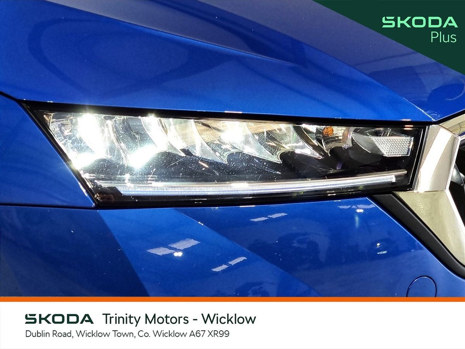 2024 Skoda Octavia - image 20