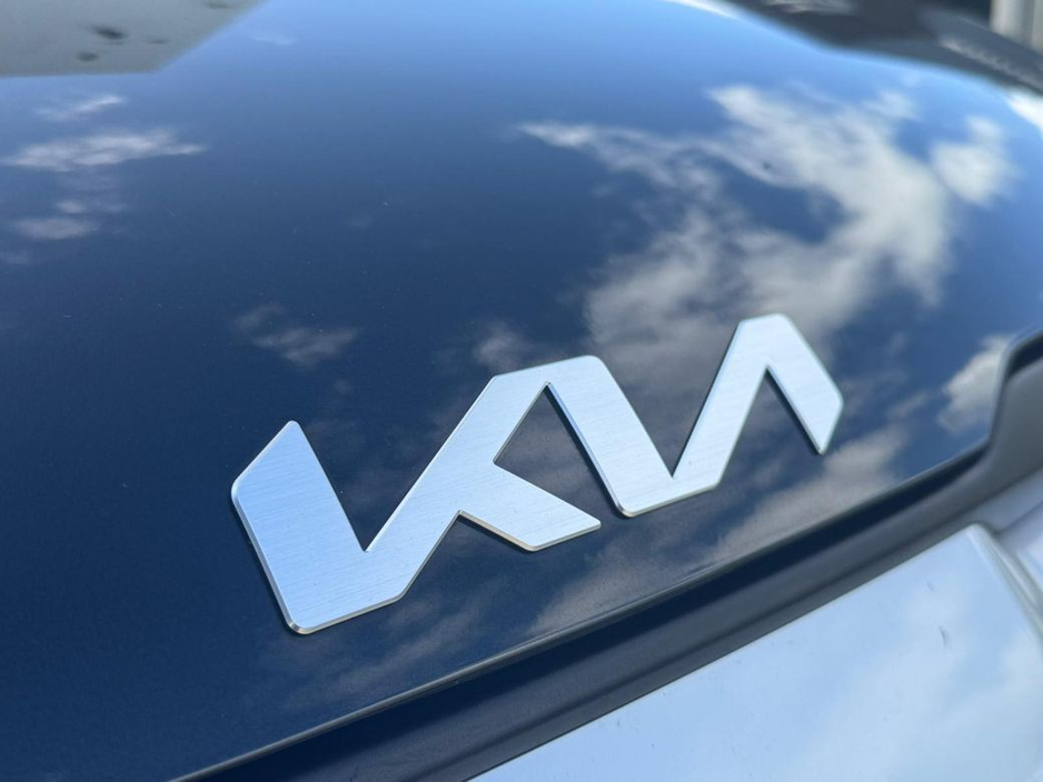 2023 Kia Sportage - image 10