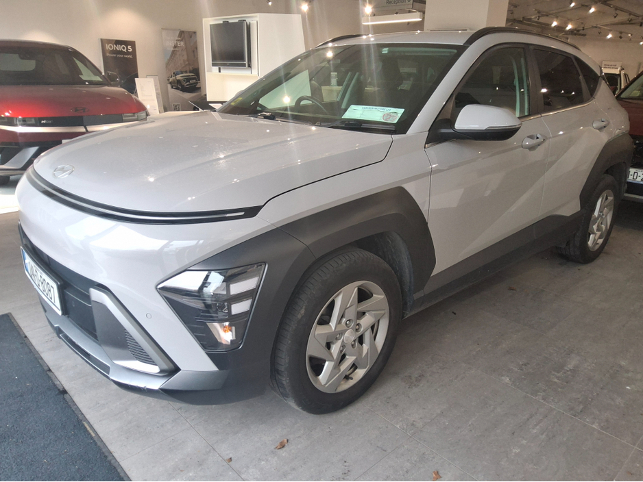 2024 Hyundai Kona - image 4