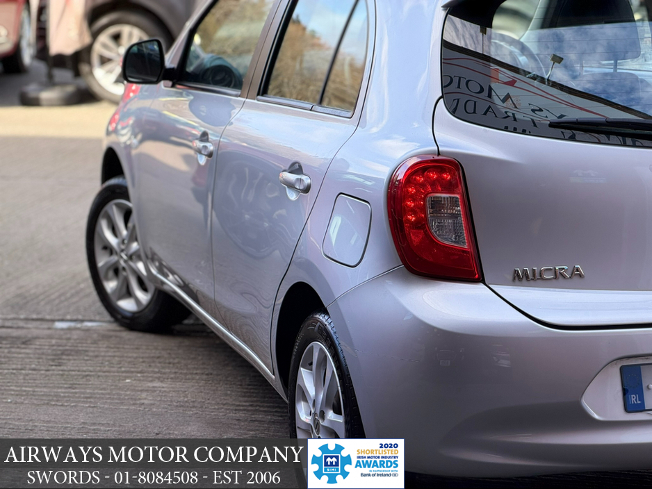 2017 Nissan Micra - image 20