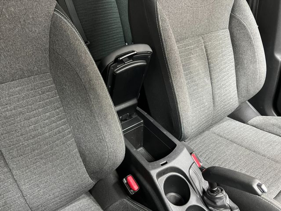 2016 Citroen C4 Bluehdi100 Flair €9,495