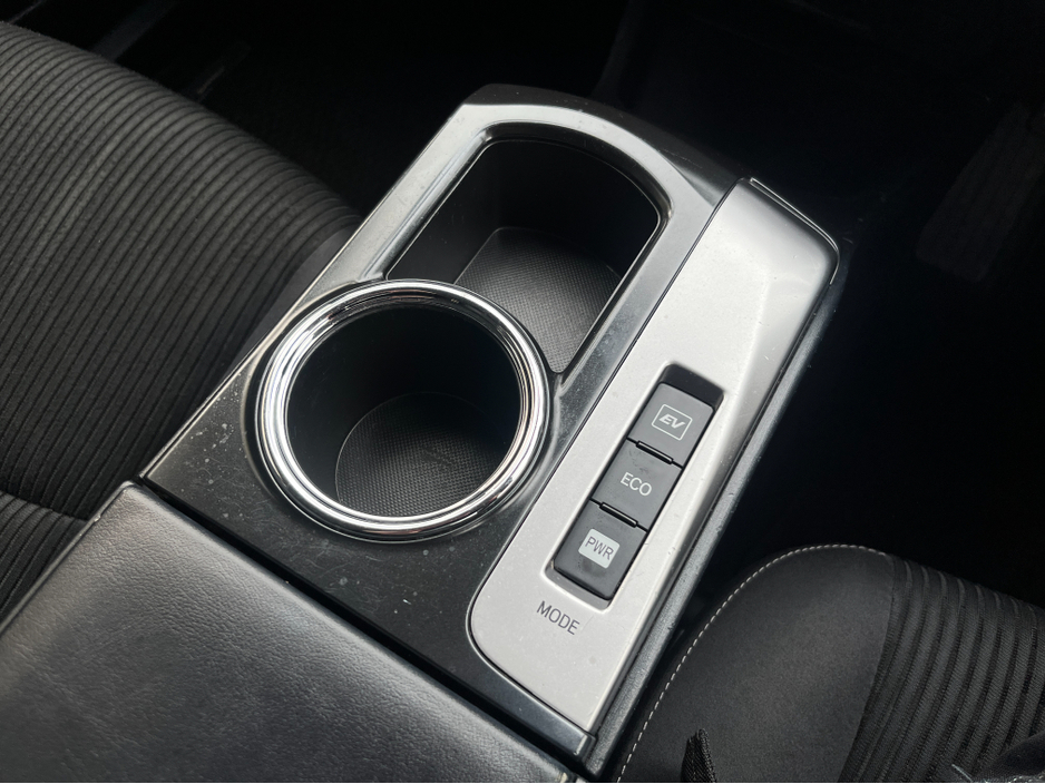 2018 Toyota Prius+ 7 SEATER AUTOMATIC HYBRID 1.8 PETROL //KEYLESS ENTRY//REVERSE CAMERA//ADAPTIVE CRUISE CONTROL// €19,950