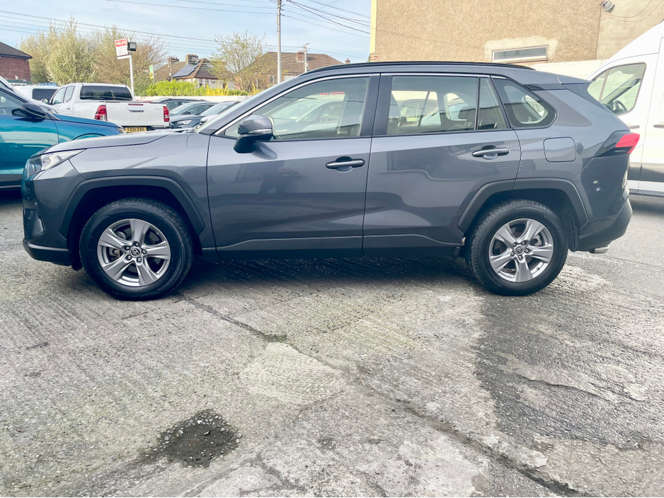 2024 Toyota Rav4 - image 33