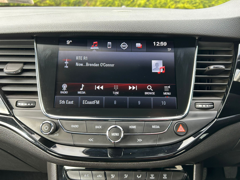 2018 Opel Astra - image 12