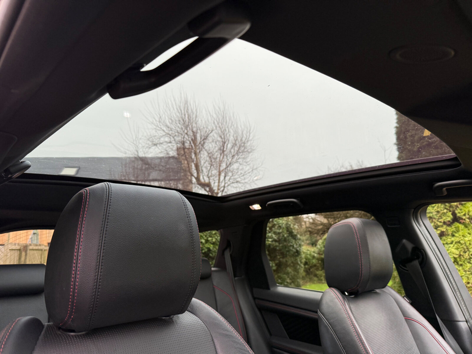 2022 Land Rover Discovery Sport 1.5 I3 PHEV 300 PS AWD S Auto €34,900