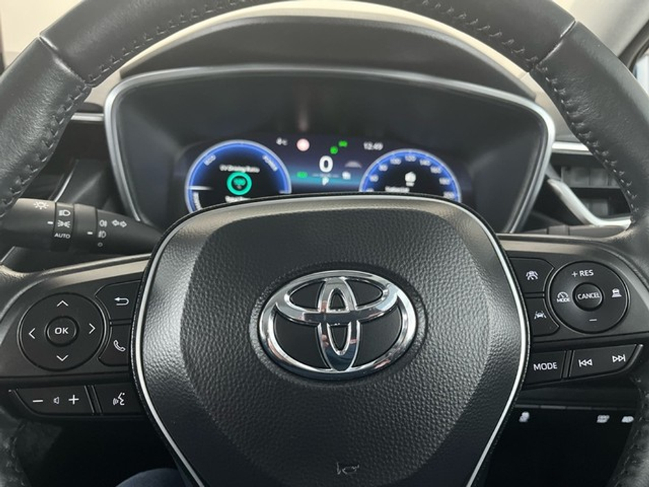 2024 Toyota Corolla LUNA SALOON Hybrid €28,950