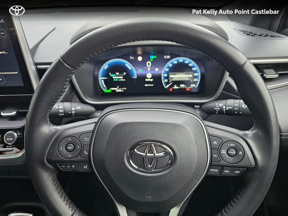 2023 Toyota Corolla Cross COROLLA CROSS LUNA 2.0 €32,500