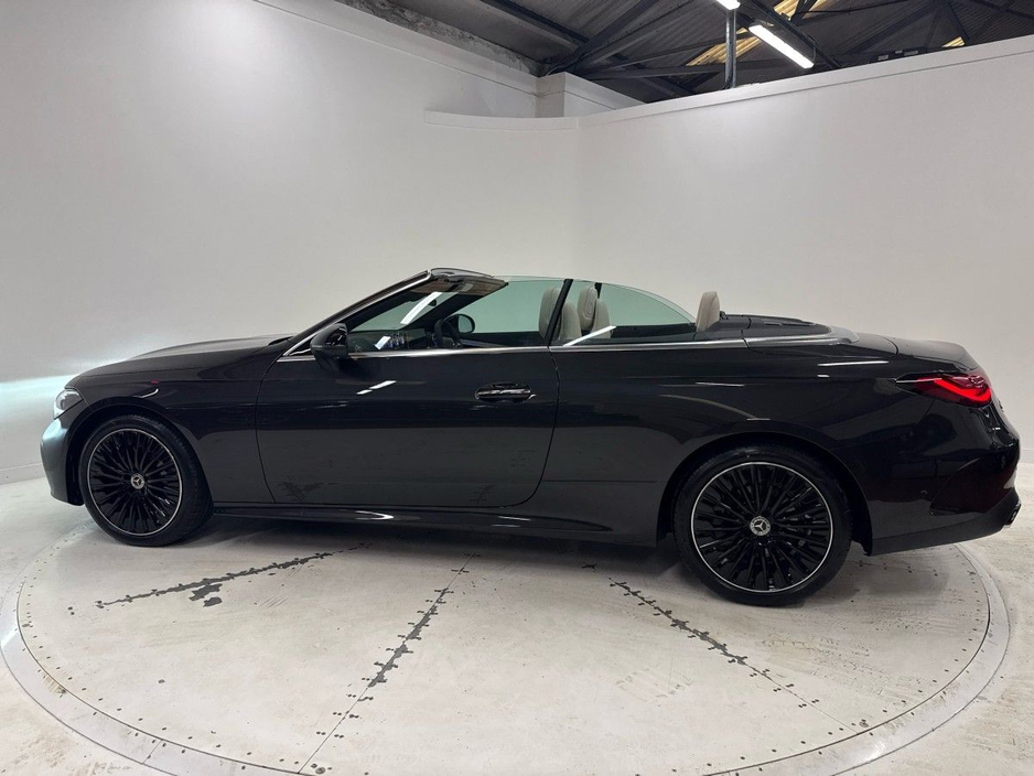 2026 Mercedes-Benz CLE CLE 220 D CABRIOLET AMG LINE+ €93,610
