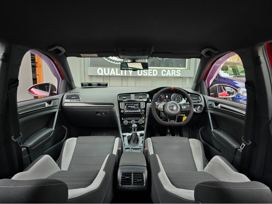 2015 Volkswagen Golf 2.0 TSI R 4X4 300PS 5DR €22,950