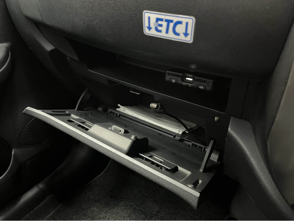 2022 Nissan March - image 14