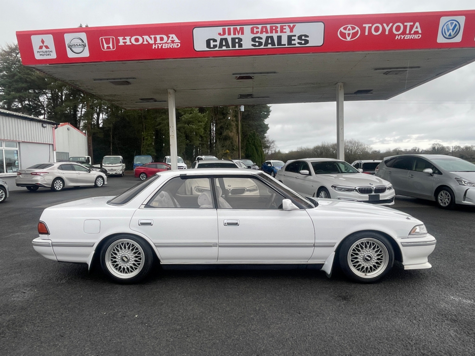 1991 Toyota Mark II - image 9