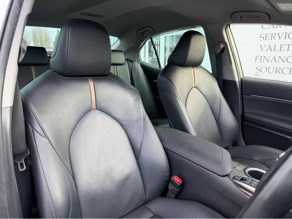 2020 Toyota Camry TOYOTA CAMRY G SPEC- LEATHER PACK 2.5 HYBRID €24,950