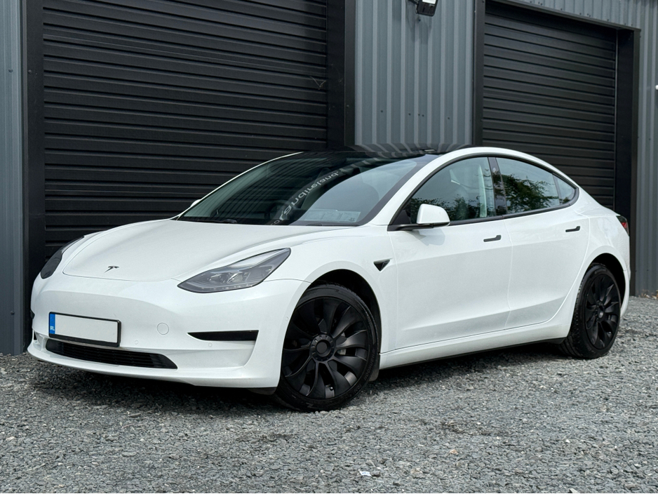 2022 Tesla Model 3 RWD MODEL 3 €23,950