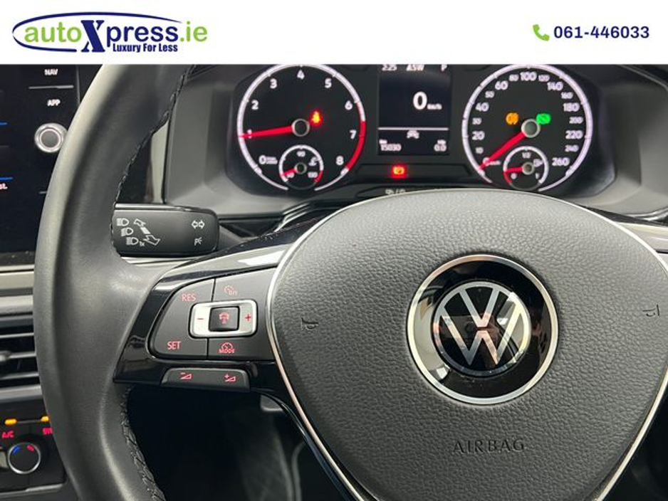2021 Volkswagen Polo 1.0 TSI Automatic, Reversing camera LOW MILES €20,495