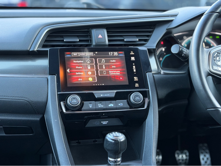2017 Honda Civic - image 21
