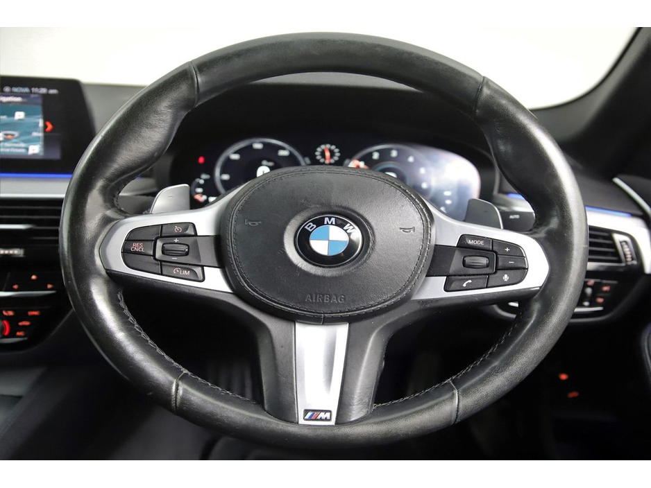 2018 BMW 5 Series 530E M SPORT G30 PLUG IN HYBRID *20" ALLOY WHEELS* €23,890