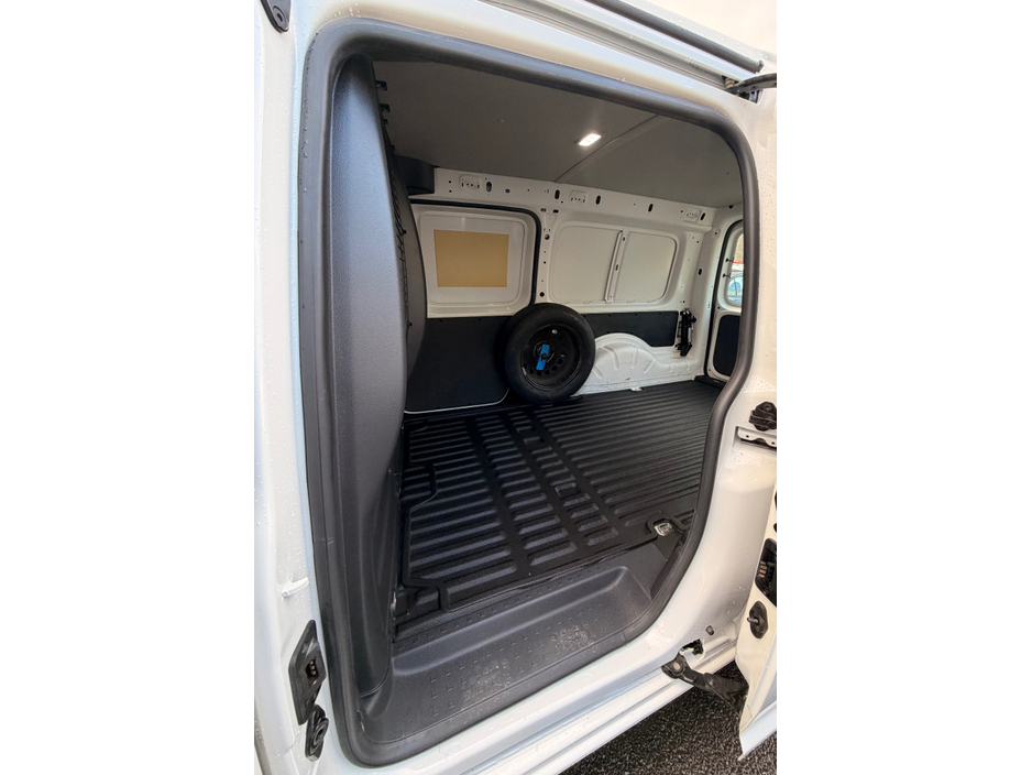 2019 Volkswagen Caddy 102BHP MAXI €13,414