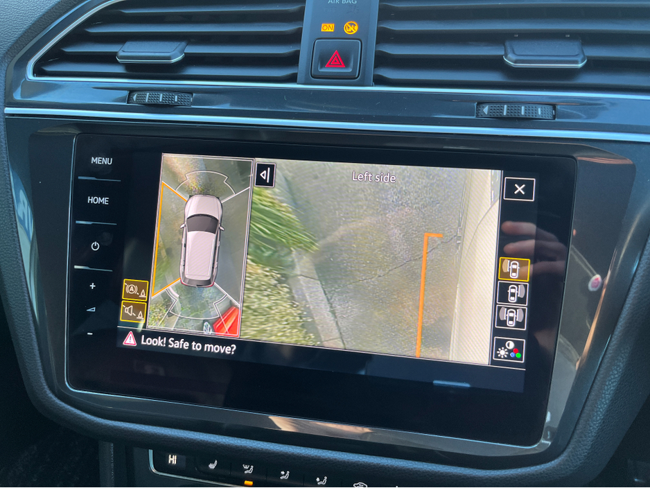 2020 Volkswagen Tiguan R-LINE 4MOTION AUTOMATIC 2.0 DIESEL //LOW MILES//MASSIVE SPEC//FULL LEATHER//DYNAUDIO SOUND SYSTEM//360 PARKING CAMERAS//HEAD UP DISPLAY// €34,950