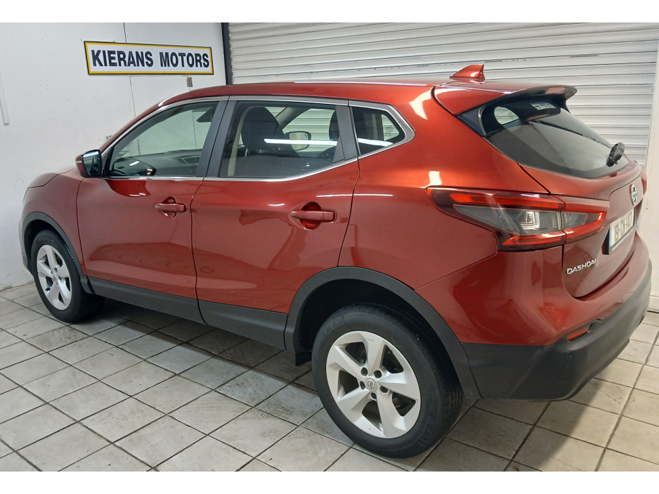 2019 Nissan Qashqai - image 9