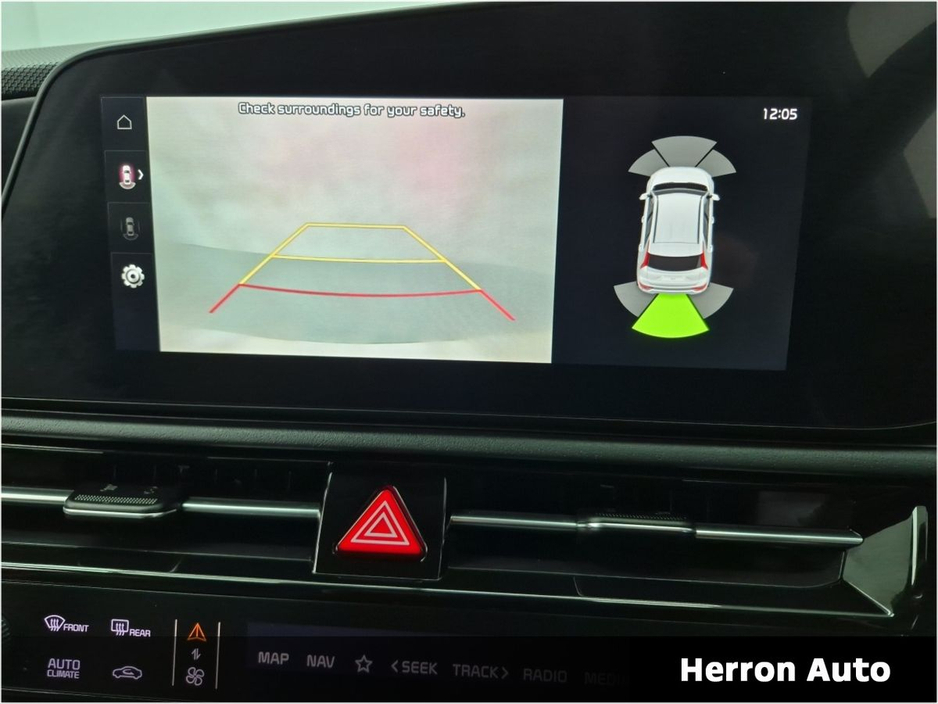 2023 Kia Niro - image 11