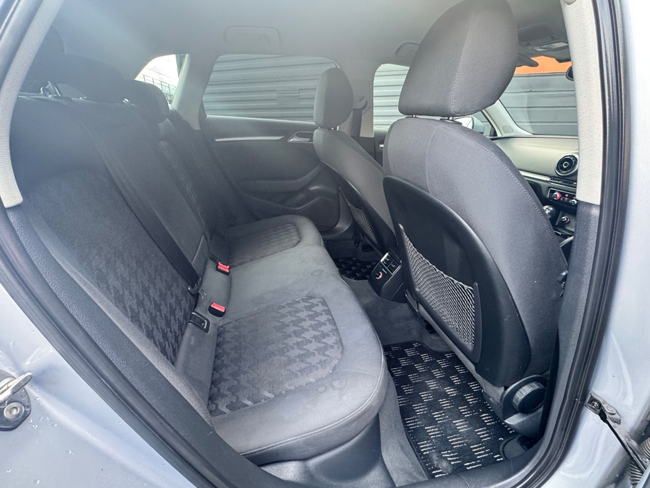 2014 Audi A3 - image 11