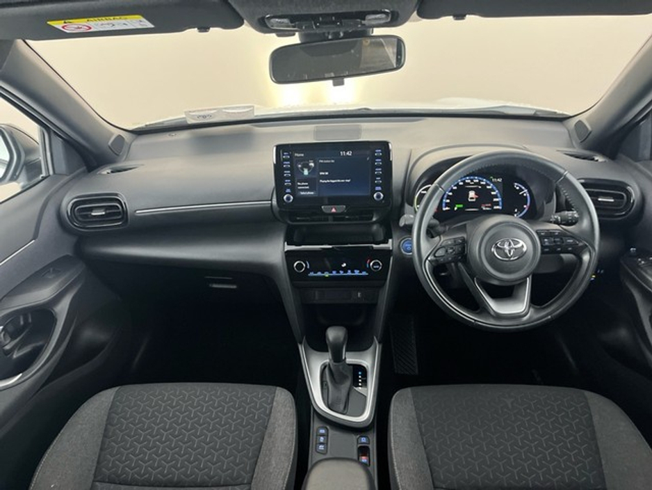 2023 Toyota Yaris Cross HYBRID LUNA SPORT €28,950
