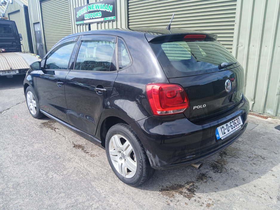 2012 Volkswagen Polo - image 6