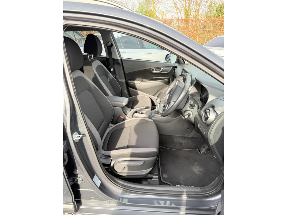 2019 Hyundai Kona - image 11