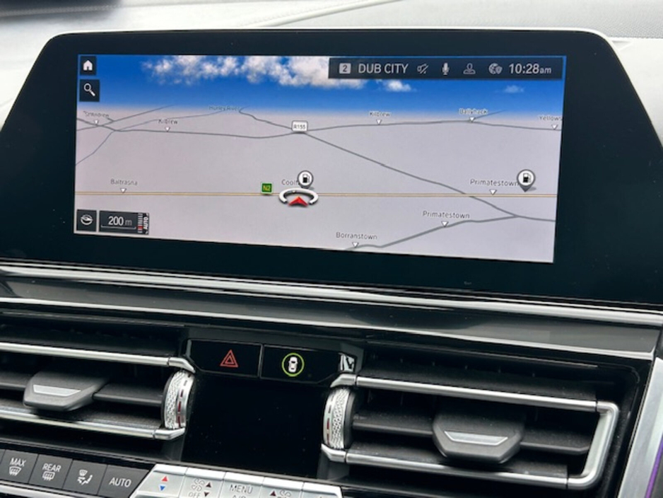 2019 BMW 8 Series - image 22