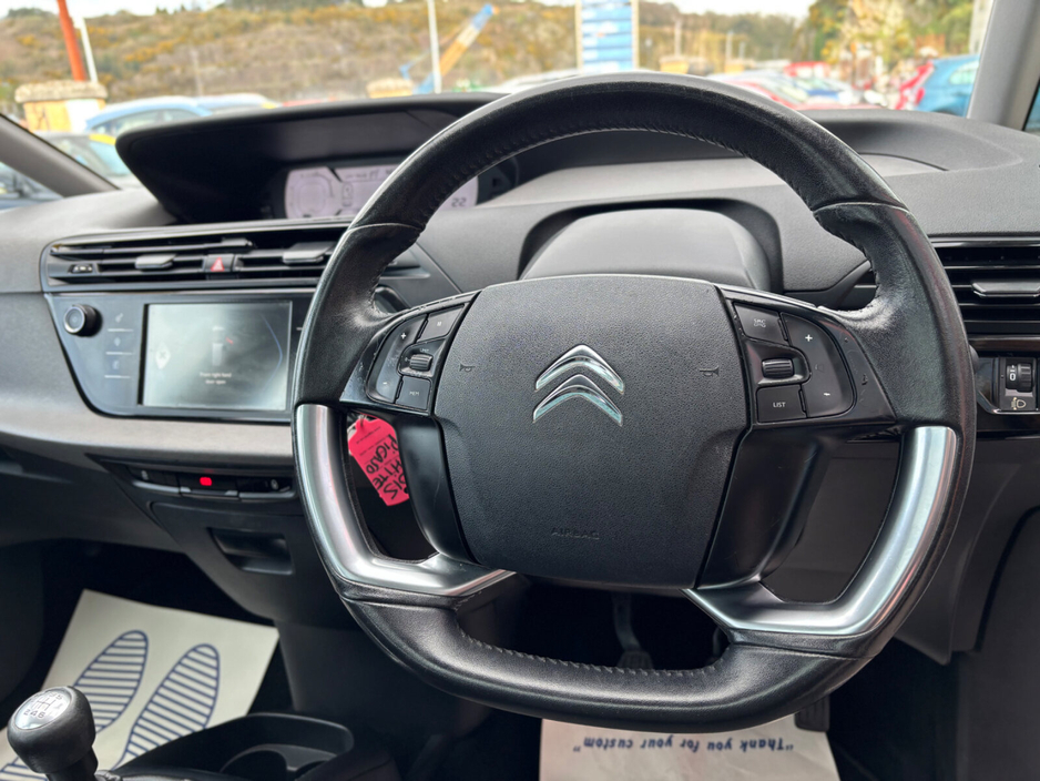 2015 Citroen C4 - image 10