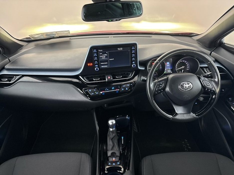2020 Toyota C-HR - image 8