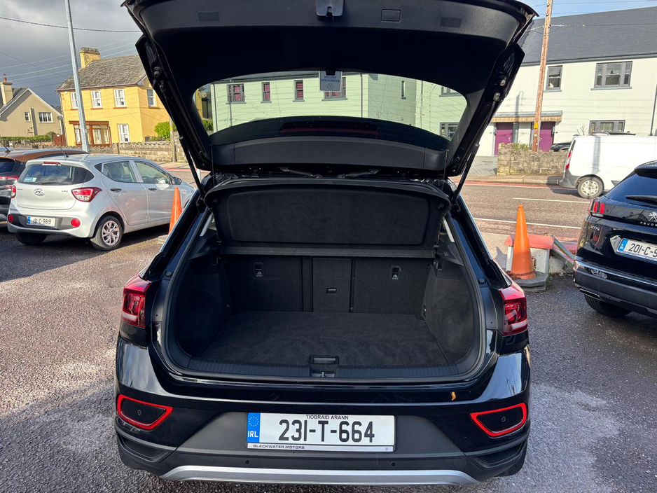 2023 Volkswagen T-Roc DEPOSIT  TAKEN   LIFE 2.0 TDI MANUAL 6SPEED FWD 1 116HP 5