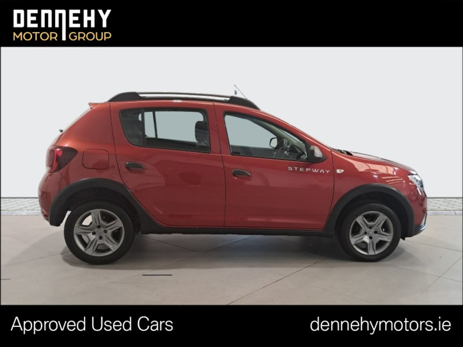 2019 Dacia Sandero Stepway - image 7