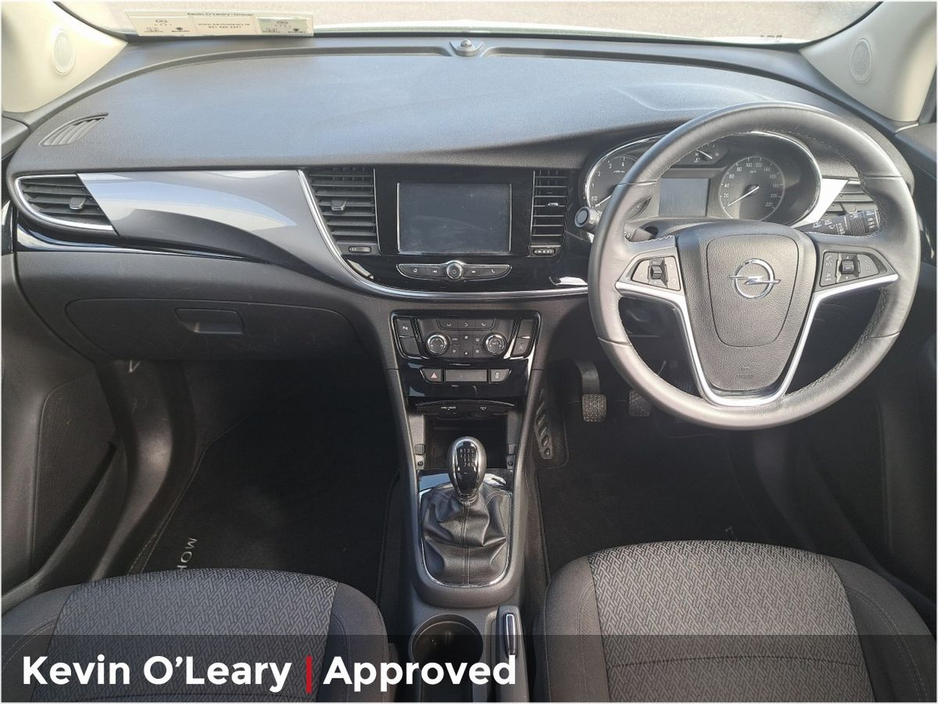 2018 Opel Mokka - image 2