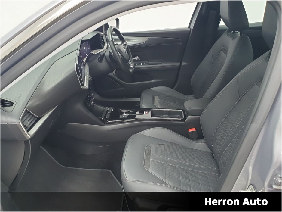 2022 Opel Mokka Elite 1.2T 130 Auto €24,900