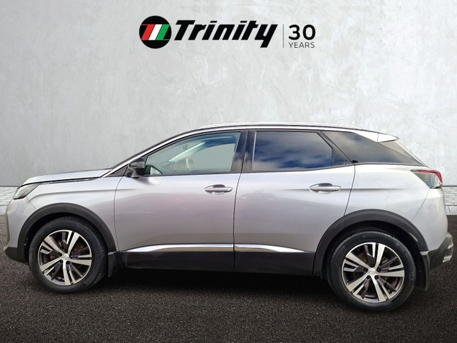 2023 Peugeot 3008 * ONE OWNER * LOW KMS * BLUETOOTH HANDSFREE * TRINITY MOTORS * €28,945