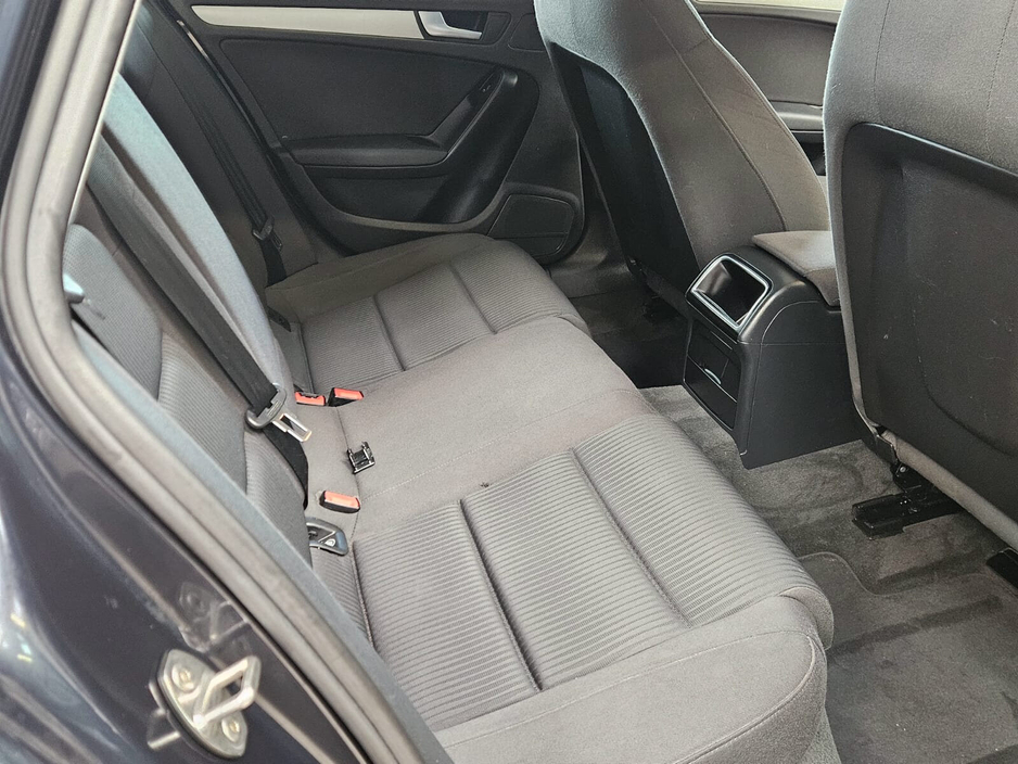 2012 Audi A4 2.0 TDI 136BHP E SE €6,950