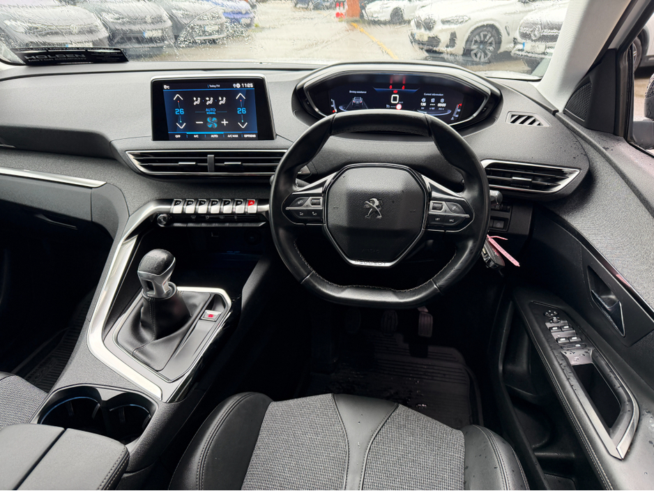 2020 Peugeot 3008 WIRELESS PHONE CHARGER..2 KEYS €8,048