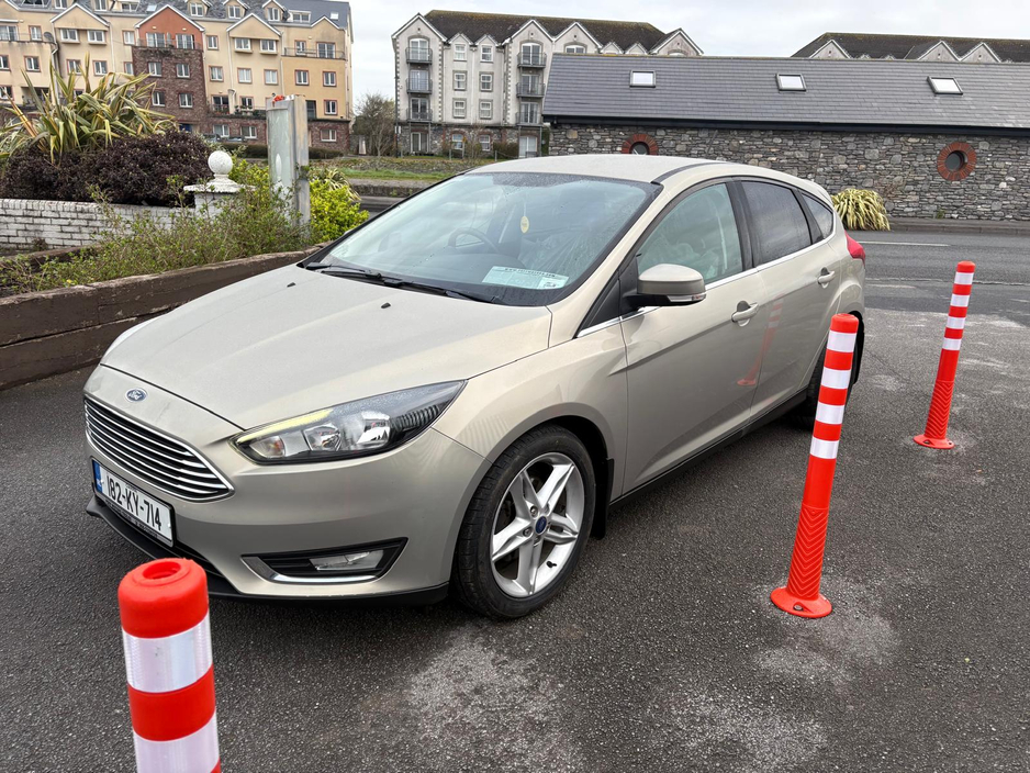 2018 Ford Focus - image 6