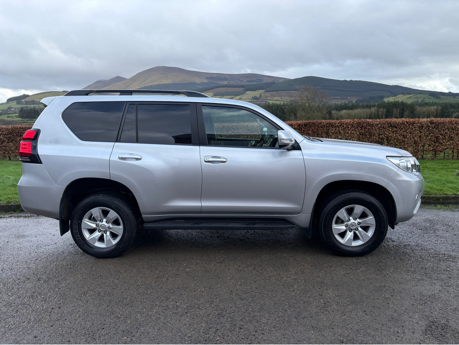 2022 Toyota Landcruiser LWB COMMERCIAL 4DR