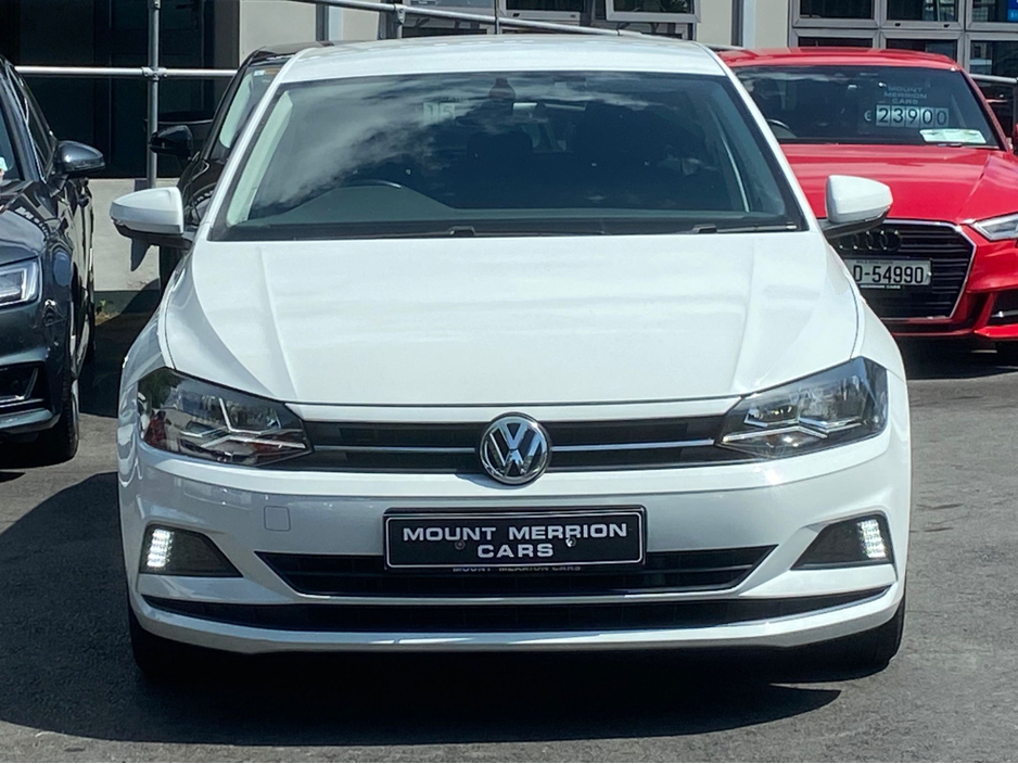 2018 Volkswagen Polo - image 3