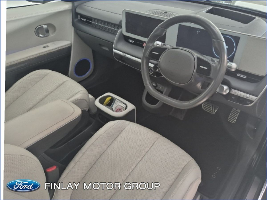 2023 Hyundai Ioniq 5 - image 7