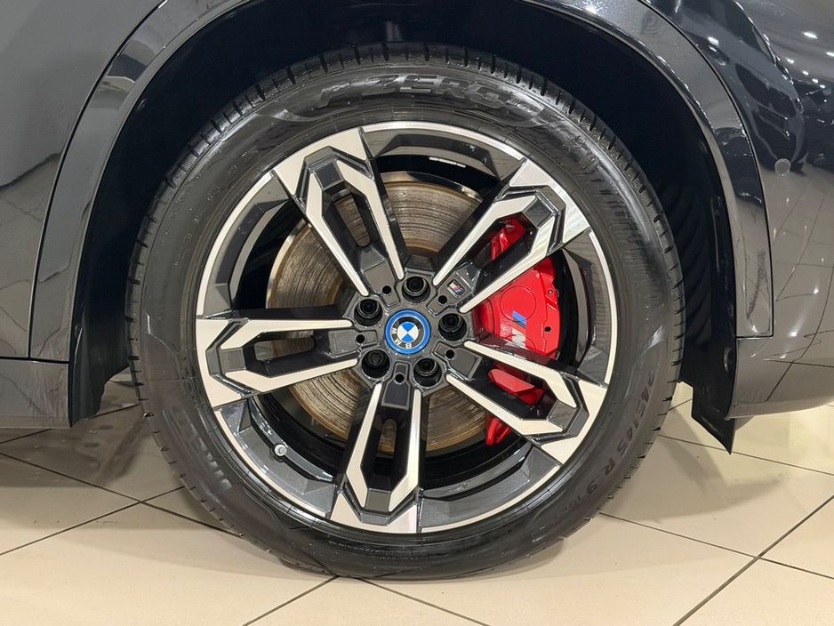 2025 BMW X1 25e M-SPORT PRO X-DRIVE=IVORY LEATHER//HUGE SPEC//AS NEW=2 YEAR BMW WARRANTY=TAILORED FINANCE PACKAGES AVAILABLE=TRADE IN'S WELCOME €53,995