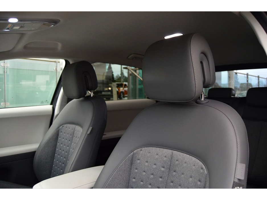 2023 Hyundai Ioniq 5 77kW Executive Plus €33,995