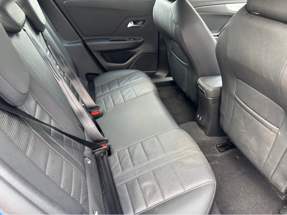 2023 Opel Mokka - image 5