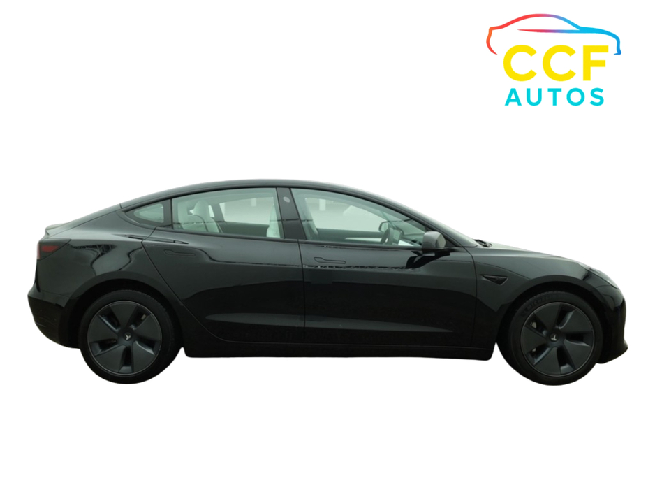 2022 Tesla Model 3 - image 2