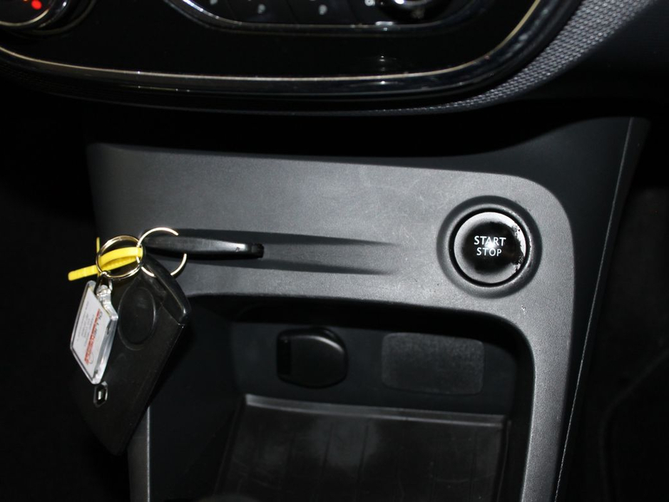 2016 Renault Captur - image 18